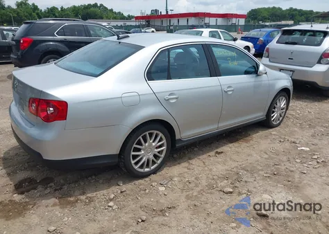 2006 Volkswagen Jetta Gli from USA, damaged, VIN 3VWXJ71K06M728828